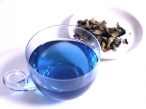 バタフライピーティーって?綺麗なだけじゃない、青いお茶のパワー