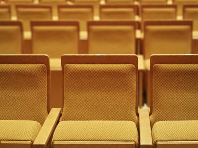 ホールの観客席