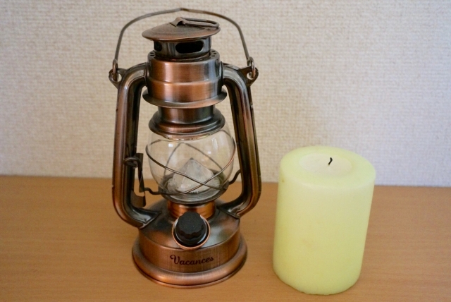ランタンとろうそく