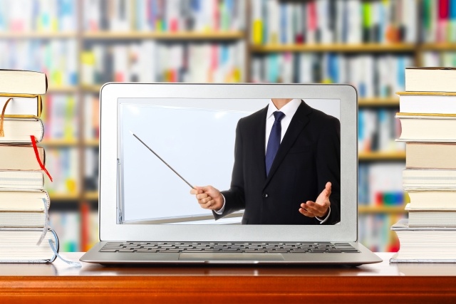 書庫の中でWebセミナー