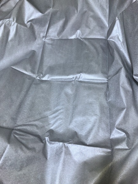 アルミ毛布広げた所