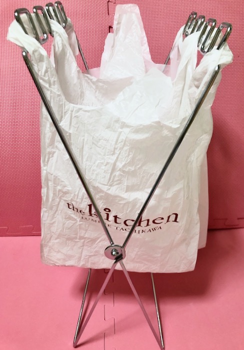 大中レジ袋後ろから