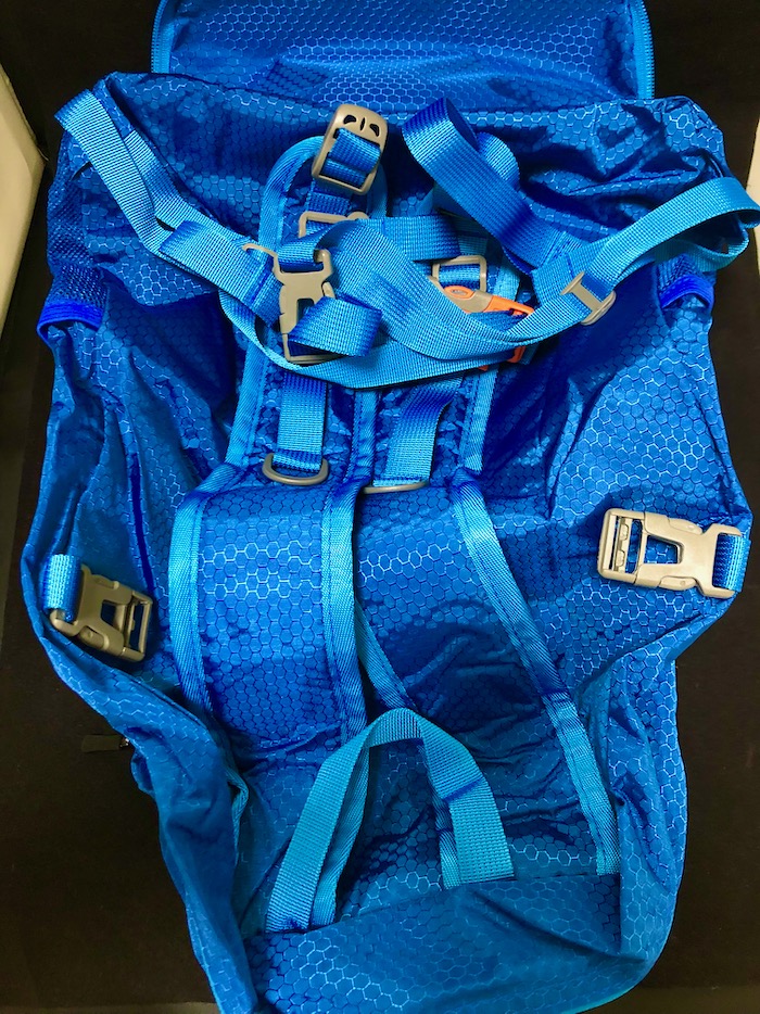 肩紐が出てきた