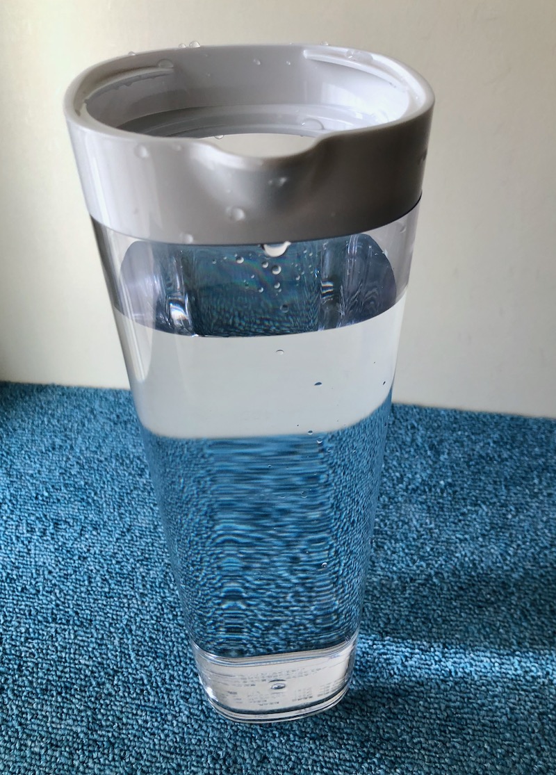 水入れフタなし